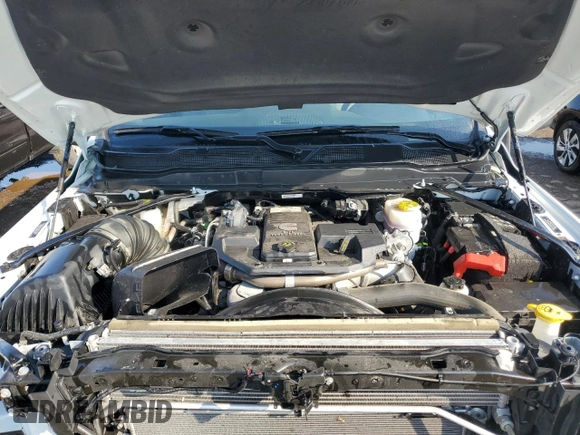 2024 Ram 2500 Big Horn z VIN 3C6UR5DL4RG244839, wystawiony jako Copart lot #61652285 z przebiegiem 36 450 mil mil oraz Czysty tytuł • Clean title. Historia ofert i sprzedaży dostępna na DreamBid. Obrazek 11.