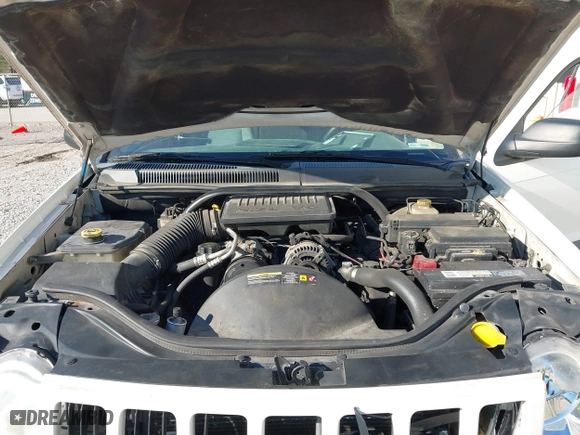 2006 Jeep Grand Cherokee Laredo with VIN 1J4GS48K36C279970, listed as a IAAI auction lot 41655785 with 180,348 mi miles. Bid and sale history available at carsss.com. Image 10.