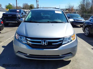 2016 Honda Odyssey SE with VIN 5FNRL5H38GB109733, listed as a IAAI auction lot 41882527 with 123,087 mi miles. Bid and sale history available at carsss.com. Image 13.