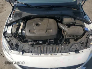 2018 Volvo V60 with VIN YV440MWKXJ2059075, listed as a Copart auction lot 60654775 with 58,040 mi miles and Salvage title. Bid and sale history available at DreamBid. Image 12.