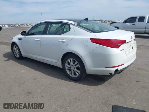 2013 Kia Optima EX with VIN 5XXGN4A7XDG111601, listed as a IAAI auction lot 41810208 with 192,767 mi miles. Bid and sale history available at carsss.com. Image 3.