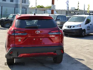 2025 Toyota Corolla Cross XLE с VIN 7MUDAABGXSV121641, выставлен на аукционе Copart как лот 61983615 с пробегом 8 831 миль миль и Списание • Salvage title. История ставок и продаж доступна на DreamBid. Изображение 6.