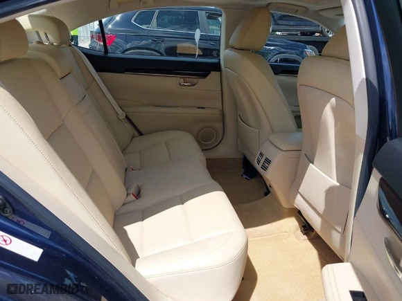 2013 Lexus ES 350 4dr Sdn with VIN JTHBK1GG3D2042313, listed as a IAAI auction lot 41922663 with 99,675 mi miles. Bid and sale history available at carsss.com. Image 8.