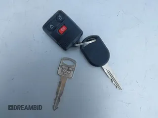 2008 Ford F-150 XLT с VIN 1FTPW12598KB38888, выставлен на аукционе IAAI как лот 41944022 с пробегом 165 865 миль миль и . История ставок и продаж доступна на DreamBid. Изображение 11.