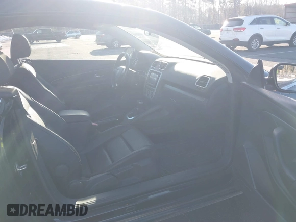 2007 Volkswagen Eos 2.0T with VIN WVWBA71F27V042278, listed as a IAAI auction lot 41768299 with 208,346 mi miles and . Bid and sale history available at DreamBid. Image 5.