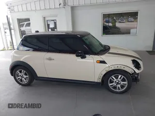 2012 MINI Hardtop with VIN WMWSU3C59CT541943, listed as a IAAI auction lot 42107901 with 139,230 mi miles and . Bid and sale history available at DreamBid. Image 14.