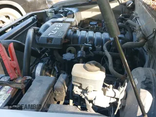 2006 Toyota Tundra SR5 с VIN 5TBET34176S516355, выставлен на аукционе IAAI как лот 43507473 с пробегом 261 210 миль миль и . История ставок и продаж доступна на DreamBid. Изображение 19.