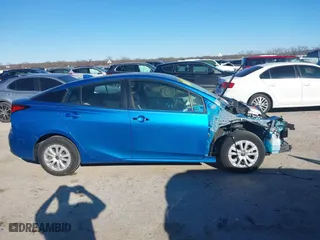 2022 Toyota Prius L Eco with VIN JTDKAMFU0N3182232, listed as a IAAI auction lot 41737264 with 23,123 mi miles. Bid and sale history available at carsss.com. Image 13.