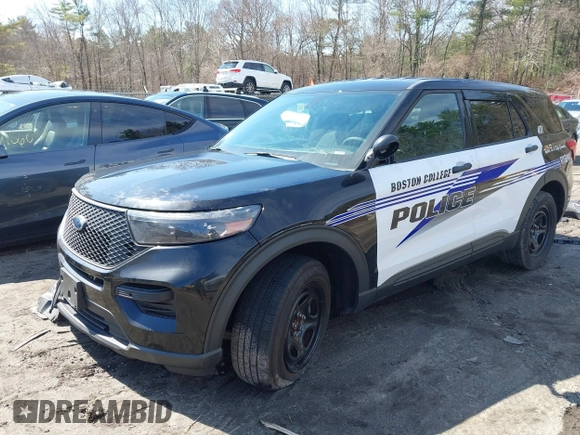 2022 Ford Police Interceptor Utility z VIN 1FM5K8AW4NNA02325, wystawiony jako IAAI lot #41584597 z przebiegiem 24 349 mil mil oraz . Historia ofert i sprzedaży dostępna na DreamBid. Obrazek 2.