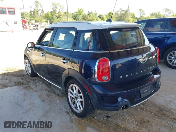 2015 MINI Countryman S z VIN WMWZC5C5XFWP42217, wystawiony jako IAAI lot #41982207 z przebiegiem Nie podano mil oraz . Historia ofert i sprzedaży dostępna na DreamBid. Obrazek 3.