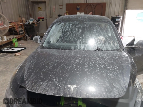 2025 Tesla Model 3 Long Range with VIN 5YJ3E1EA4SF913869, listed as a IAAI auction lot 41416608 with 1,141 mi miles and . Bid and sale history available at DreamBid. Image 10.
