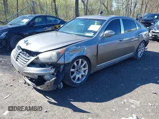 2013 Hyundai Equus Signature with VIN KMHGH4JH6DU062970, listed as a IAAI auction lot 42147197 with 131,799 mi miles and . Bid and sale history available at DreamBid. Image 17.