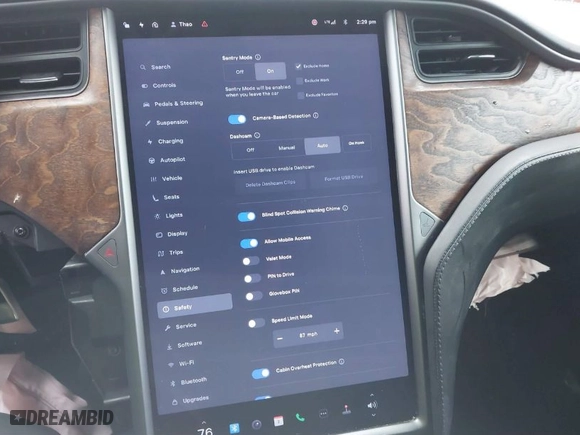 2019 Tesla Model X 75D with VIN 5YJXCBE22KF198905, listed as a IAAI auction lot 41221320 with NaN miles. Bid and sale history available at carsss.com. Image 19.
