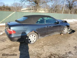 2002 Mercedes-Benz CLK-Class with VIN WDBLK65G42T110338, listed as a Copart auction lot 88675525 with 167,677 mi miles and Salvage Title. Bid and sale history available at carsss.com. Image 3.