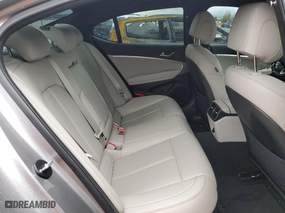 2022 Genesis G70 2.0T with VIN KMTG34TA3NU097004, listed as a Copart auction lot 45057595 with 39,080 mi miles and Salvage Title. Bid and sale history available at carsss.com. Image 10.