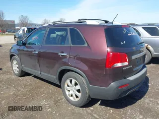 2012 Kia Sorento LX with VIN 5XYKTCA63CG222759, listed as a IAAI auction lot 41815156 with 191,502 mi miles. Bid and sale history available at carsss.com. Image 3.