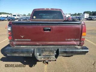 2001 Chevrolet Silverado 1500HD LS z VIN 1GCGC13U31F206888, wystawiony jako Copart lot #76606284 z przebiegiem 327 513 mil mil oraz Szkoda całkowita • Salvage title. Historia ofert i sprzedaży dostępna na DreamBid. Obrazek 6.
