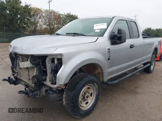 2021 Ford Super Duty F-250 SRW XL with VIN 1FT7X2B63MED59598, listed as a IAAI auction lot 40995097 with 61,047 mi miles. Bid and sale history available at carsss.com. Image 19.