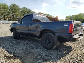 2005 Chevrolet Silverado 1500 with VIN 1GCEC14X65Z358829, listed as a Copart auction lot 55583695 with Not Provided miles and Clean Title. Bid and sale history available at DreamBid. Image 2.