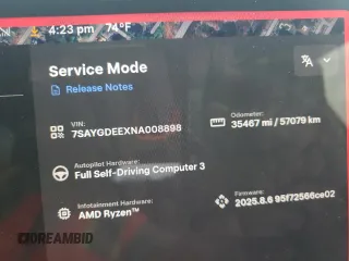2022 Tesla Model Y Long Range z VIN 7SAYGDEEXNA008898, wystawiony jako Copart lot #54915445 z przebiegiem 35 467 mil mil oraz Szkoda całkowita • Salvage title. Historia ofert i sprzedaży dostępna na DreamBid. Obrazek 9.