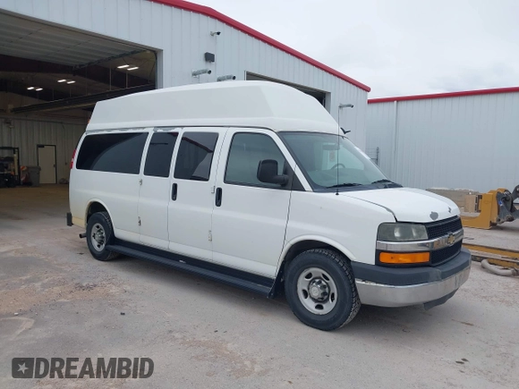 2011 Chevrolet Express Passenger 1LT с VIN 1GAZG1FG5B1106432, выставлен на аукционе IAAI как лот 42356831 с пробегом 216 679 миль миль и . История ставок и продаж доступна на DreamBid. Изображение 1.
