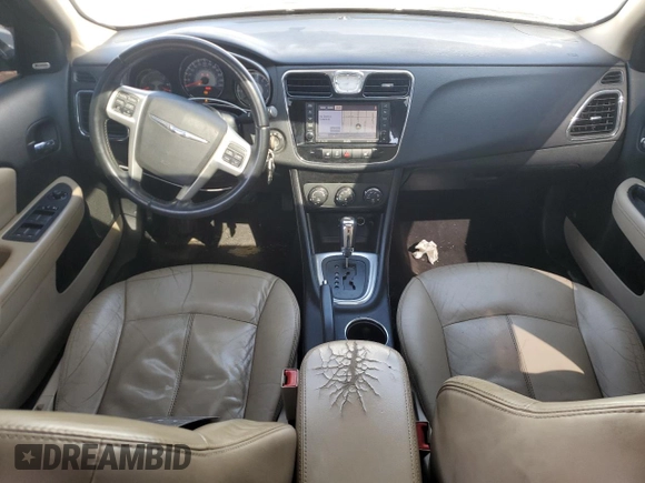 2013 Chrysler 200 Limited with VIN 1C3CCBCG2DN503261, listed as a Copart auction lot 49158285 with 186,902 mi miles and Salvage Title. Bid and sale history available at carsss.com. Image 8.
