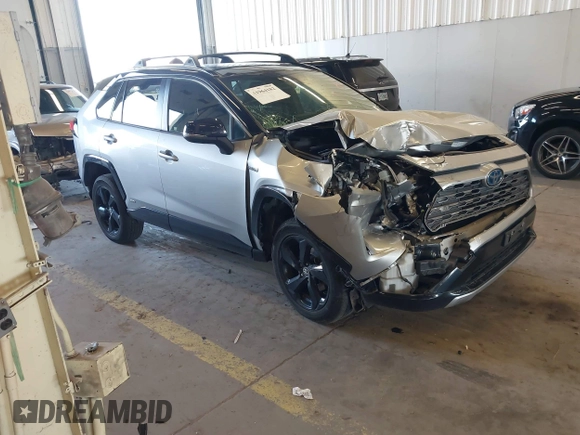 2021 Toyota RAV4 Hybrid XSE with VIN JTME6RFV9MJ006665, listed as a IAAI auction lot 41964182 with 61,654 mi miles and . Bid and sale history available at DreamBid. Image 1.
