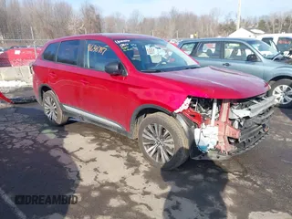 2020 Mitsubishi Outlander ES z VIN JA4AZ3A38LZ017160, wystawiony jako IAAI lot #41638787 z przebiegiem 43 770 mil mil oraz . Historia ofert i sprzedaży dostępna na DreamBid. Obrazek 1.