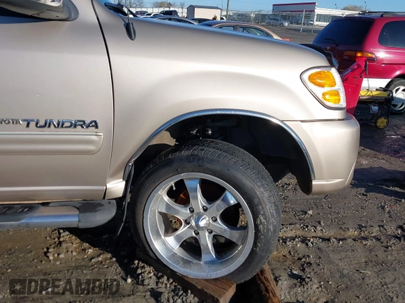 2004 Toyota Tundra SR5 with VIN 5TBET341X4S435475, listed as a IAAI auction lot 41772817 with 286,097 mi miles and . Bid and sale history available at DreamBid. Image 6.