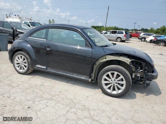 2018 Volkswagen Beetle SE with VIN 3VWJD7AT1JM727699, listed as a Copart auction lot 64078744 with 44,129 mi miles and Salvage Title. Bid and sale history available at carsss.com. Image 4.
