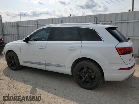 2017 Audi Q7 Premium with VIN WA1AAAF79HD020189, listed as a Copart auction lot 59193975 with 186,533 mi miles and Salvage title. Bid and sale history available at DreamBid. Image 2.