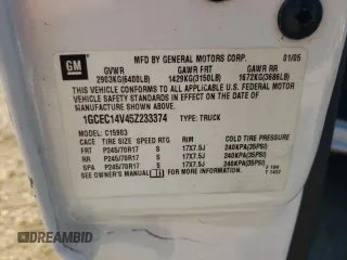 2005 Chevrolet Silverado 1500 Work Truck с VIN 1GCEC14V45Z233374, выставлен на аукционе Copart как лот 73718324 с пробегом 201 140 миль миль и Списание • Salvage title. История ставок и продаж доступна на DreamBid. Изображение 12.