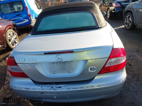 2006 Mercedes-Benz CLK 3.5L with VIN WDBTK56G86T056279, listed as a IAAI auction lot 41146020 with 172,221 mi miles. Bid and sale history available at carsss.com. Image 16.