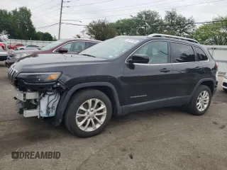 2019 Jeep Cherokee Latitude z VIN 1C4PJLCBXKD434917, wystawiony jako Copart lot #58797765 z przebiegiem 69 420 mil mil oraz Szkoda całkowita • Salvage title. Historia ofert i sprzedaży dostępna na DreamBid. Obrazek 1.