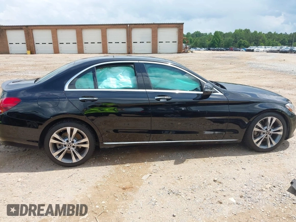 2018 Mercedes-Benz C 300 with VIN WDDWF4JB9JR315267, listed as a IAAI auction lot 42479974 with 97,723 mi miles and . Bid and sale history available at DreamBid. Image 13.