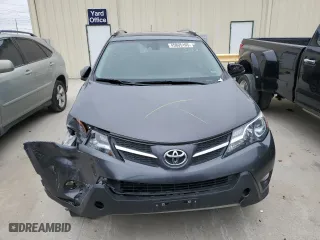 2015 Toyota RAV4 Limited with VIN 2T3YFREV5FW193518, listed as a Copart auction lot 45805105 with 51,663 mi miles and Salvage Title. Bid and sale history available at carsss.com. Image 5.