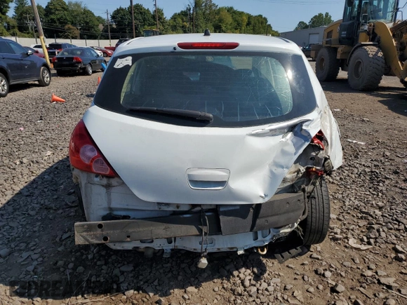 2009 Nissan Versa 1.8 S with VIN 3N1BC13E89L366305, listed as a Copart auction lot 71435924 with 145,873 mi miles and Salvage Title. Bid and sale history available at carsss.com. Image 6.