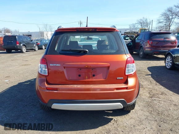 2009 Suzuki SX4 Man Touring Pkg AWD with VIN JS2YB417496201691, listed as a IAAI auction lot 41741746 with 172,369 mi miles. Bid and sale history available at carsss.com. Image 16.