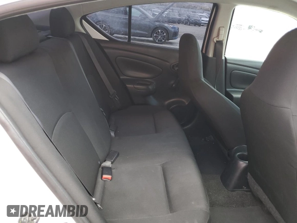 2016 Nissan Versa SV z VIN 3N1CN7AP4GL866142, wystawiony jako Copart lot #53696395 z przebiegiem 66 776 mil mil oraz Szkoda całkowita • Salvage title. Historia ofert i sprzedaży dostępna na DreamBid. Obrazek 10.