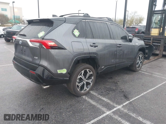 2022 Toyota RAV4 XSE with VIN JTMFB3FV0ND098293, listed as a IAAI auction lot 41513626 with 19,293 mi miles and . Bid and sale history available at DreamBid. Image 4.