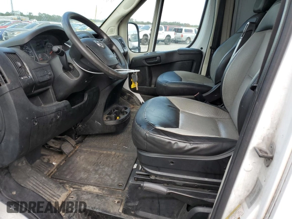 2017 Ram ProMaster Cargo with VIN 3C6TRVAG7HE547837, listed as a Copart auction lot 47671445 with 129,104 mi miles and Salvage Title. Bid and sale history available at DreamBid. Image 7.