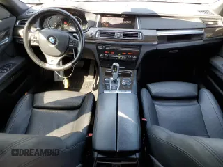 2015 BMW 7 Series 740i с VIN WBAYA6C58FD827009, выставлен на аукционе Copart как лот 50223755 с пробегом 105 440 миль миль и Списание • Salvage title. История ставок и продаж доступна на DreamBid. Изображение 8.