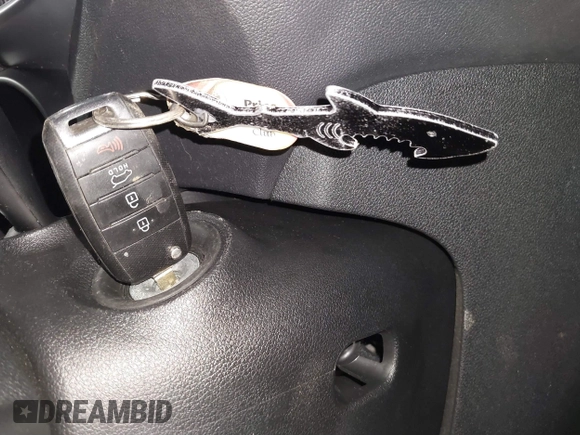 2019 Kia Sorento LX with VIN 5XYPGDA3XKG560440, listed as a IAAI auction lot 41502771 with 114,415 mi miles. Bid and sale history available at carsss.com. Image 11.