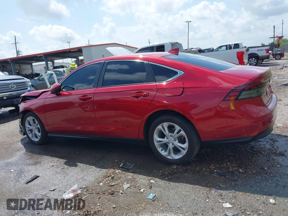 2024 Honda Accord LX z VIN 1HGCY1F23RA010647, wystawiony jako IAAI lot #42082178 z przebiegiem 26 514 mil mil oraz . Historia ofert i sprzedaży dostępna na DreamBid. Obrazek 14.