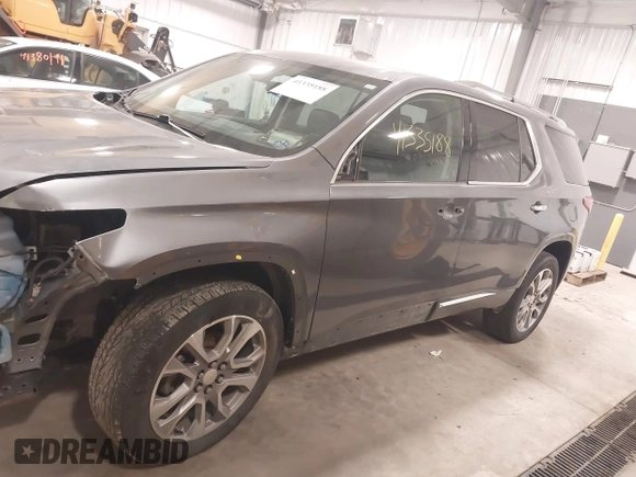 2020 Chevrolet Traverse Premier with VIN 1GNEVKKW5LJ178996, listed as a IAAI auction lot 41335188 with 82,397 mi miles. Bid and sale history available at carsss.com. Image 15.