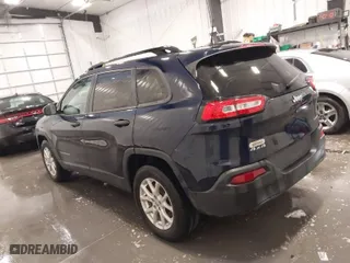 2016 Jeep Cherokee Sport with VIN 1C4PJMAB6GW286544, listed as a IAAI auction lot 41772515 with 67,862 mi miles. Bid and sale history available at carsss.com. Image 3.