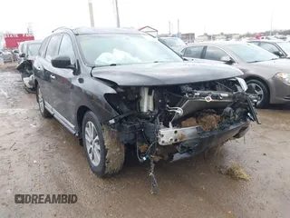 2014 Nissan Pathfinder SV with VIN 5N1AR2MM8EC692271, listed as a IAAI auction lot 41716679 with 115,609 mi miles. Bid and sale history available at carsss.com. Image 6.
