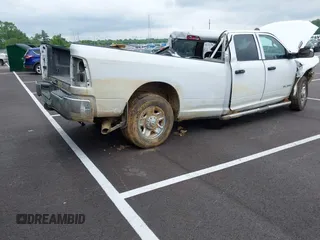 2020 Ram 2500 Tradesman with VIN 3C6UR4HL8LG272624, listed as a IAAI auction lot 42252814 with 166,908 mi miles and . Bid and sale history available at DreamBid. Image 4.