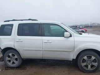 2013 Honda Pilot EX-L with VIN 5FNYF3H52DB014959, listed as a IAAI auction lot 41459164 with 174,136 mi miles and . Bid and sale history available at DreamBid. Image 12.