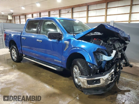 2024 Ford F-150 XLT with VIN 1FTFW3LD7RFA25030, listed as a Copart auction lot 78872104 with 9,247 mi miles and Clean Title. Bid and sale history available at carsss.com. Image 4.